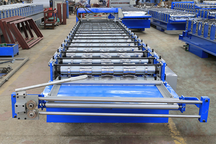 Roof Panel Roll Forming Machine